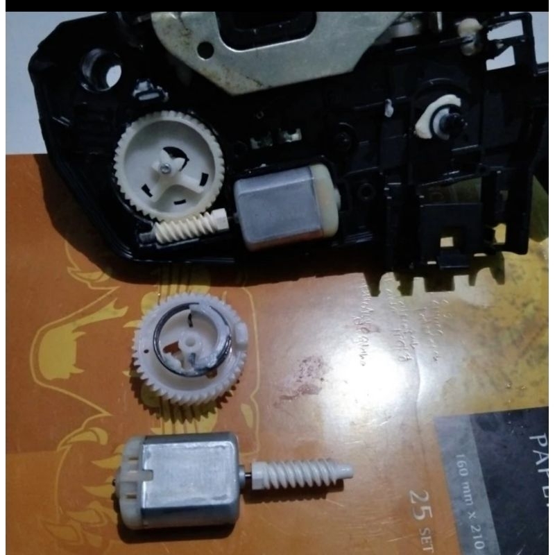Gigi doorlock dan dinamo doorlock Nissan Livina Xtrail March Juke Evalia