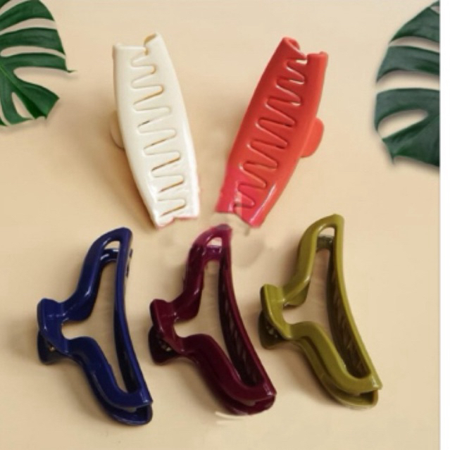 JEPIT JEDAI RAMBUT SETENGAH LINGKARAN KUPU JUMBO KOREA STYLE