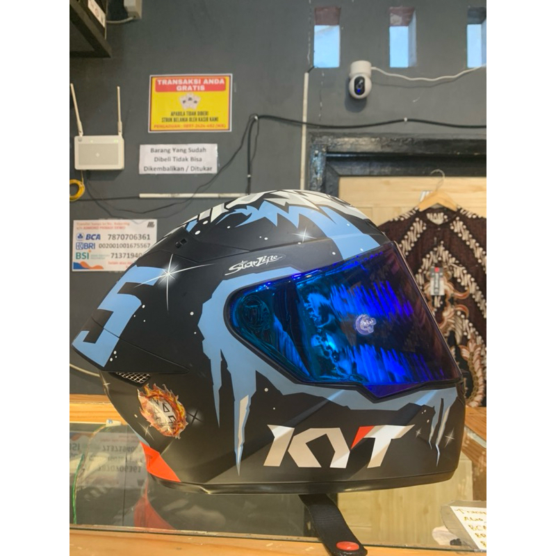 Helm Kyt TT Course Jaume Masia Winter Test
