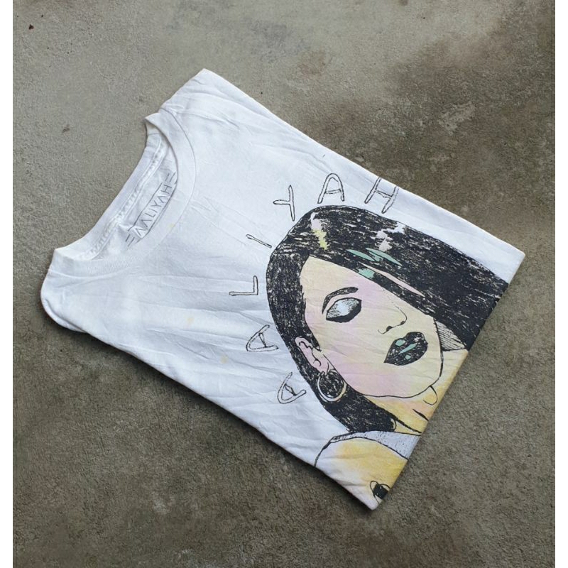 Tshirt Singer Aaliyah