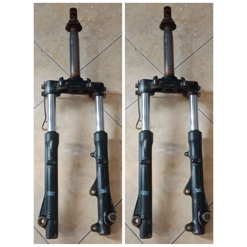 Shockbreaker Shock Skok Depan Honda Vario 125 150 LED Merek KZL Original AHM Honda