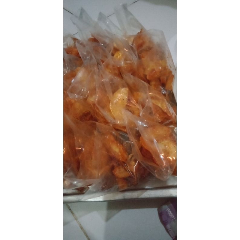

kripik ubi pedas