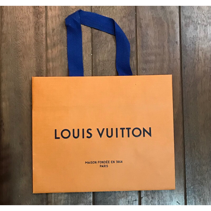 

Sale! Original Paper Bag Louis Vuitton