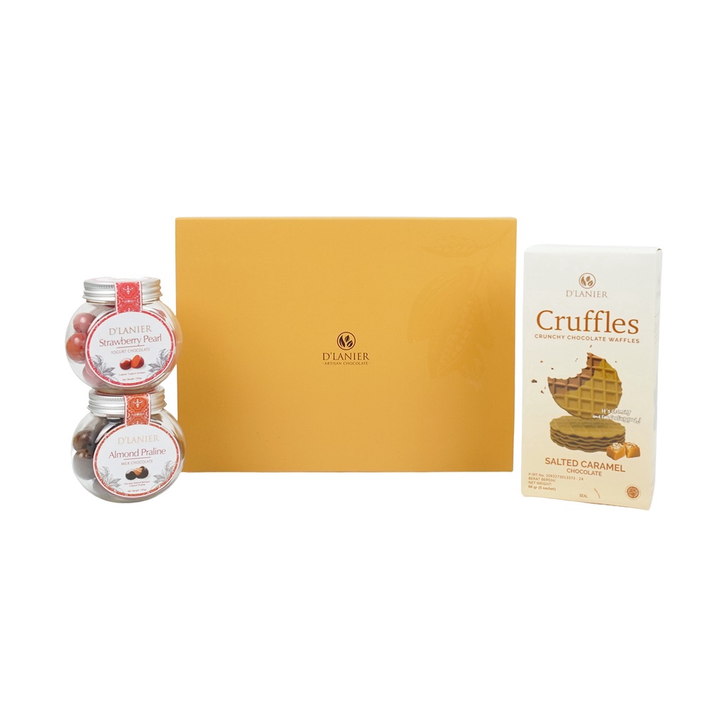 Stok terbaru DLanier Chocolate Gift Box  2 Chocolate Pearls  1 Cruffles gas