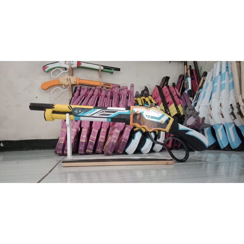 SG2 PAROT MAINAN KAYU PAKE KARET GELANG