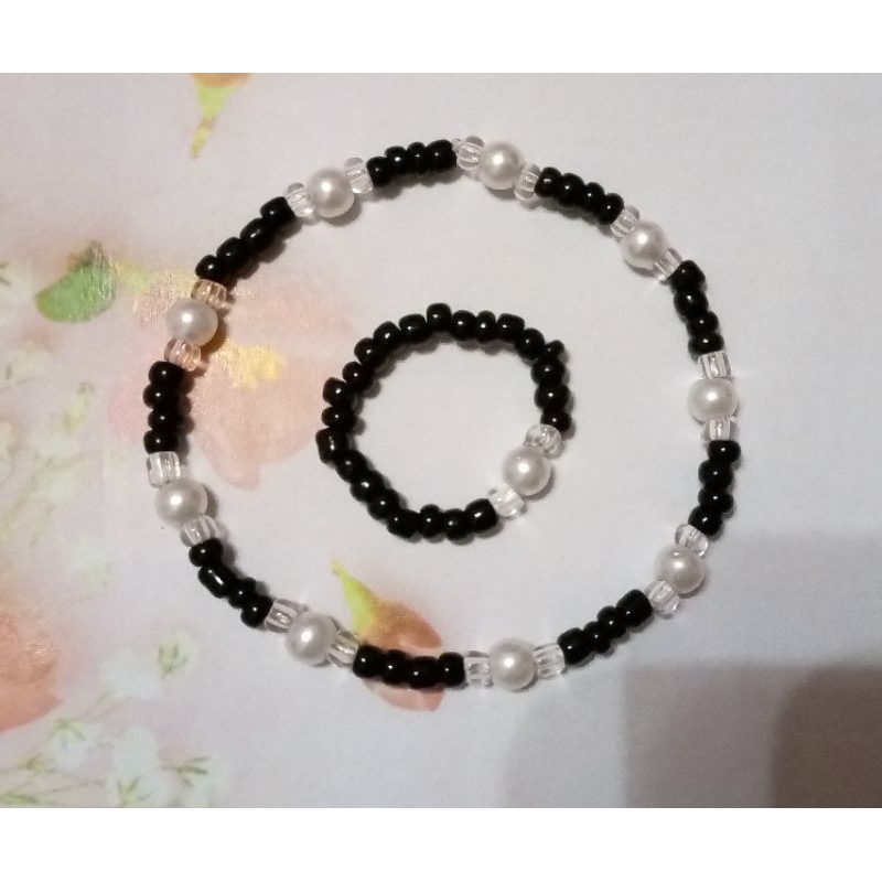 gelang manik2/aksesoris manik2