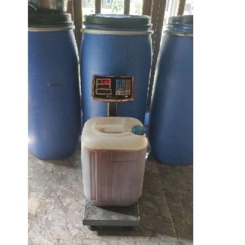 

Grosir Madu Multiflora Super 50kg 100% Madu Asli Madu Murni Raw Honey