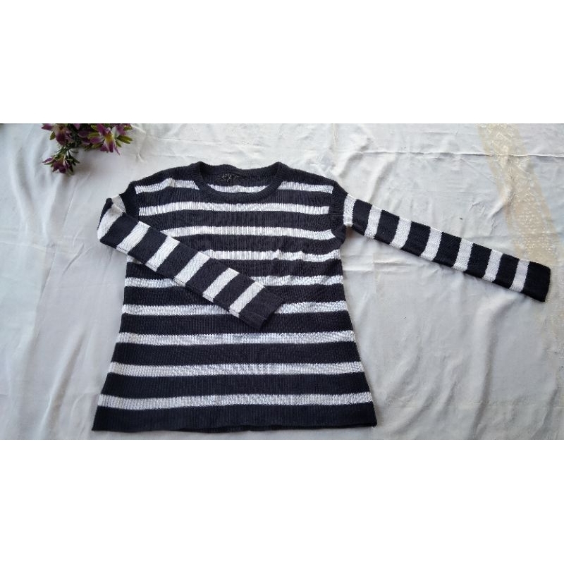 Sweater Rajut Atasan kaos Wanita  Motif garis-garis