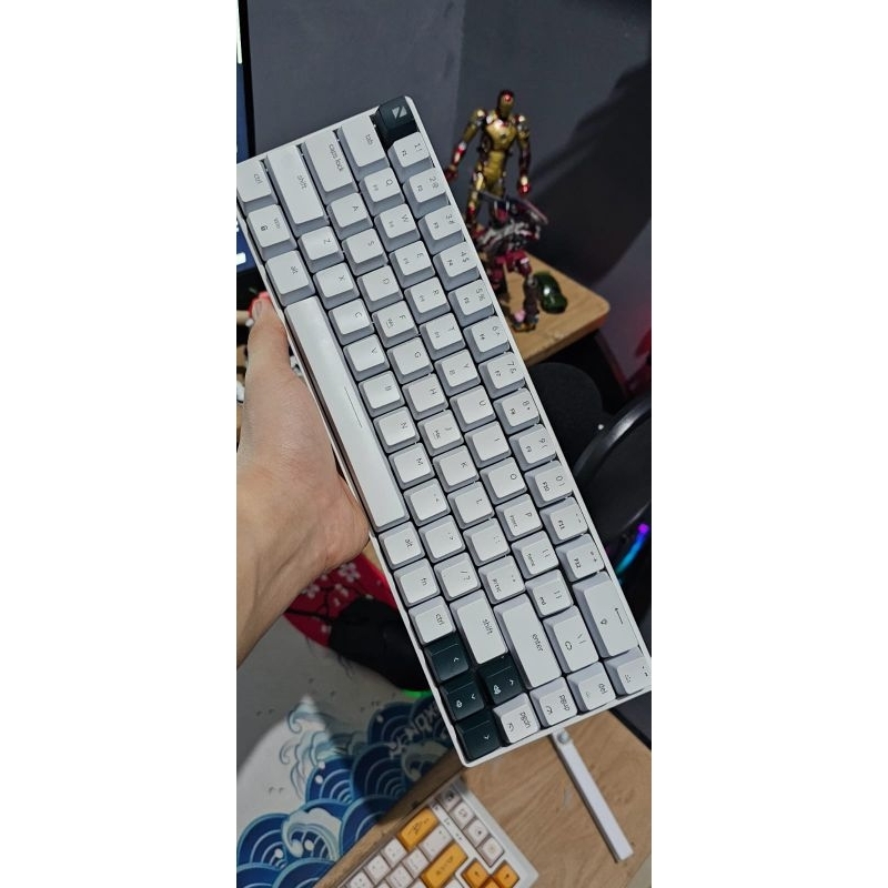 Lube Keyboard atas nama Raick Keyboard merek noir n1 v2
