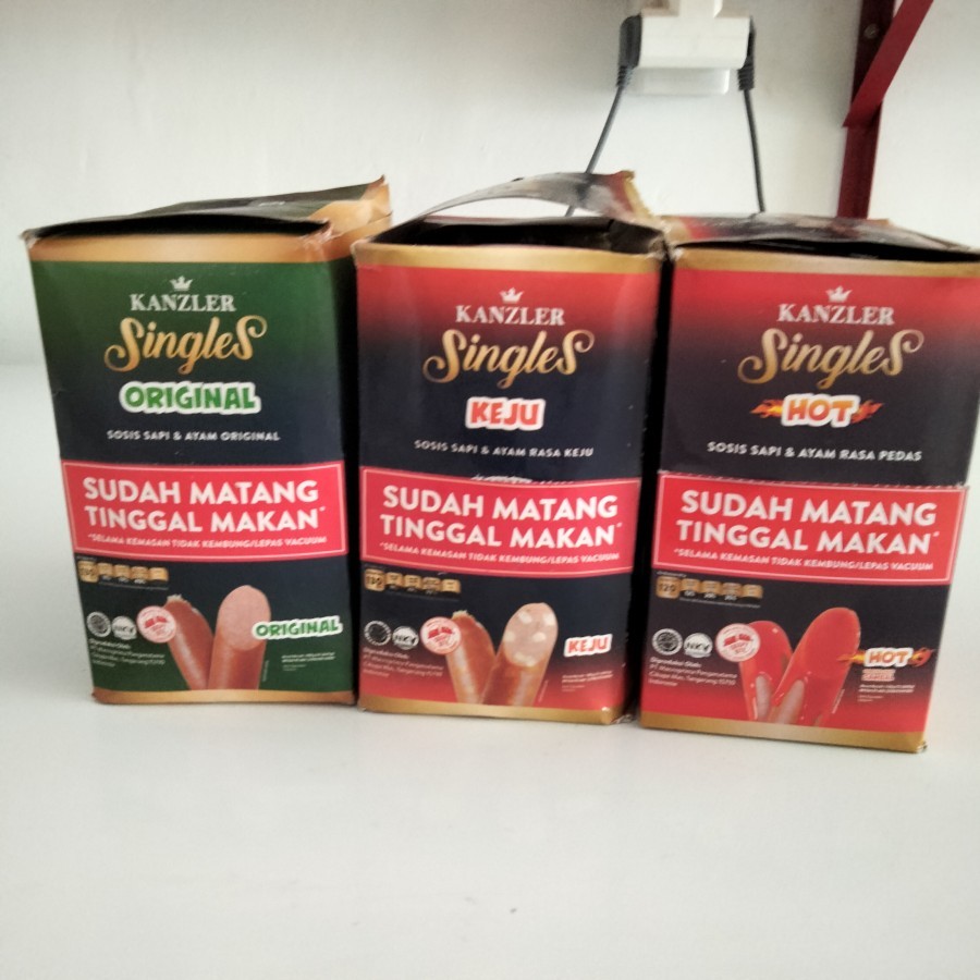 

1 KOTAK KANZLER SINGLES HOT / ORIGINAL / KEJU / MINI / GOCHUJANG / BAKSO HOT / BAKSO ORIGINAL / BAKSO KEJU / SOSIS KANZLE 1 KOTAK ISI 12PCS