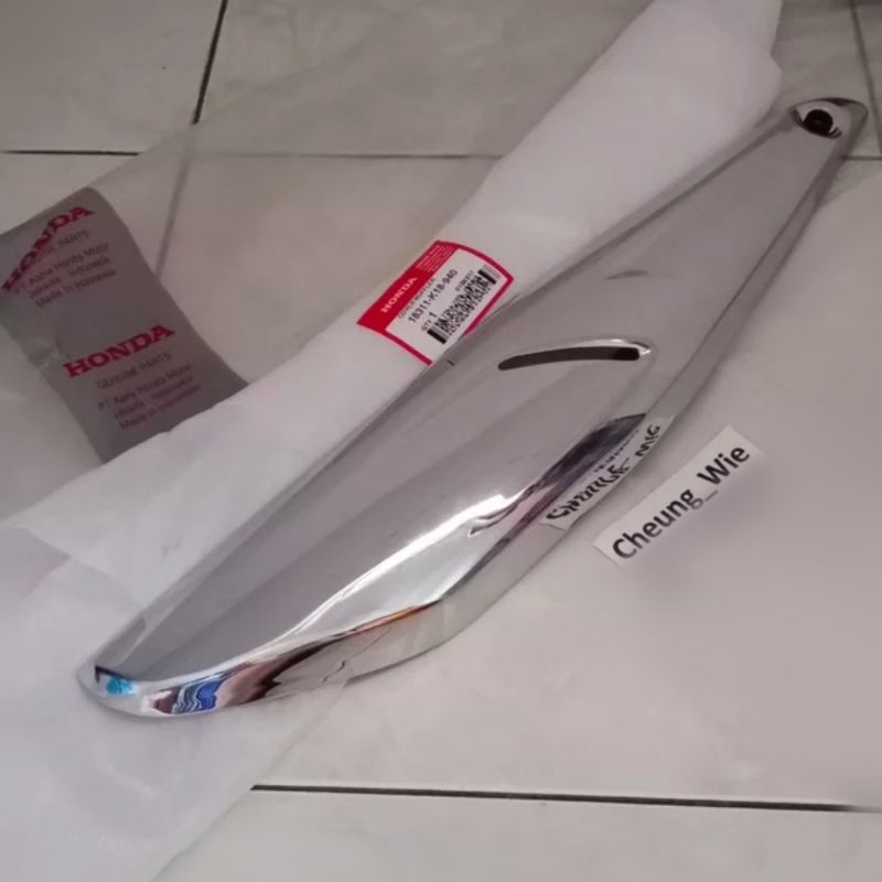 18311K18940 Cover Tutup Knalpot Crome Honda Verza 150 asli ori AHM