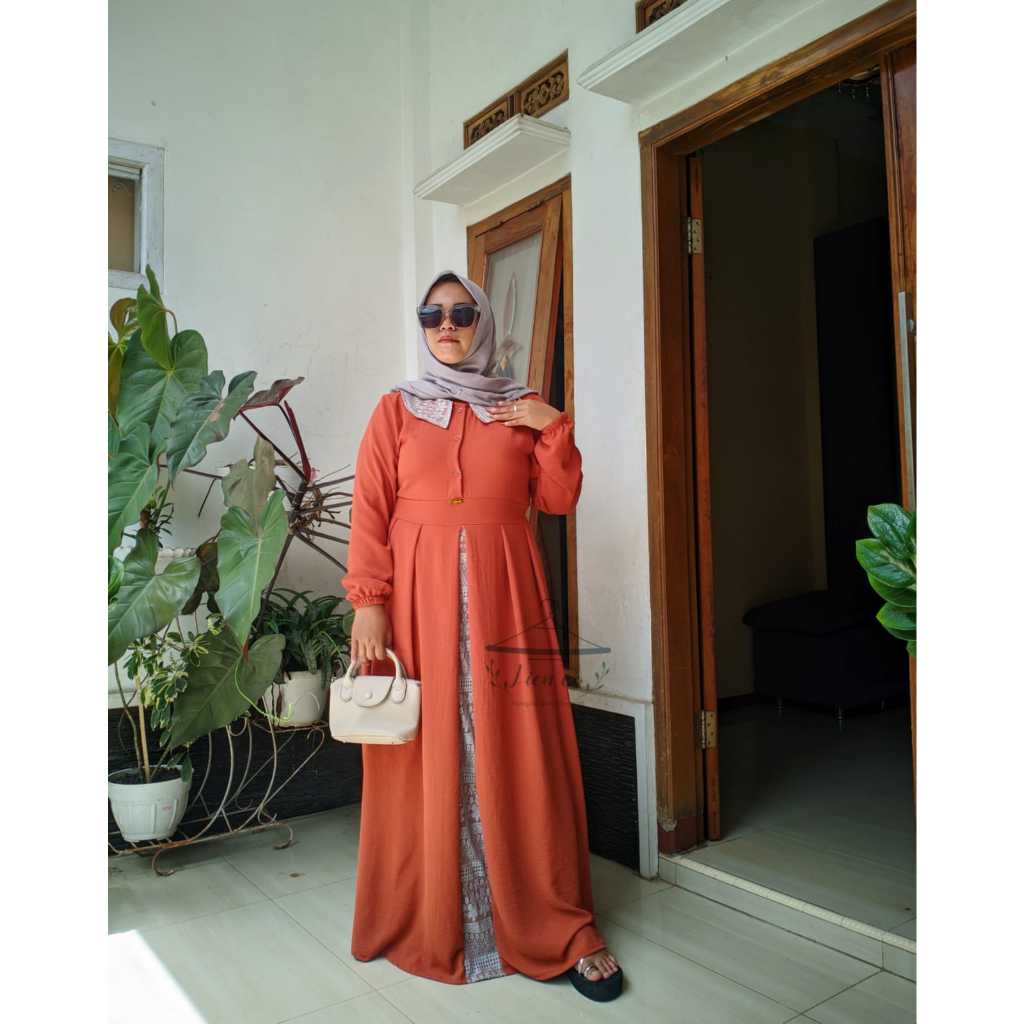 GAMIS SYAR`I WANITA MUSLIM TERBARU CRINKLE POLOS MIX BRUKAT Set Syar'i Gamis Wanita Bahan Crinkle Ai