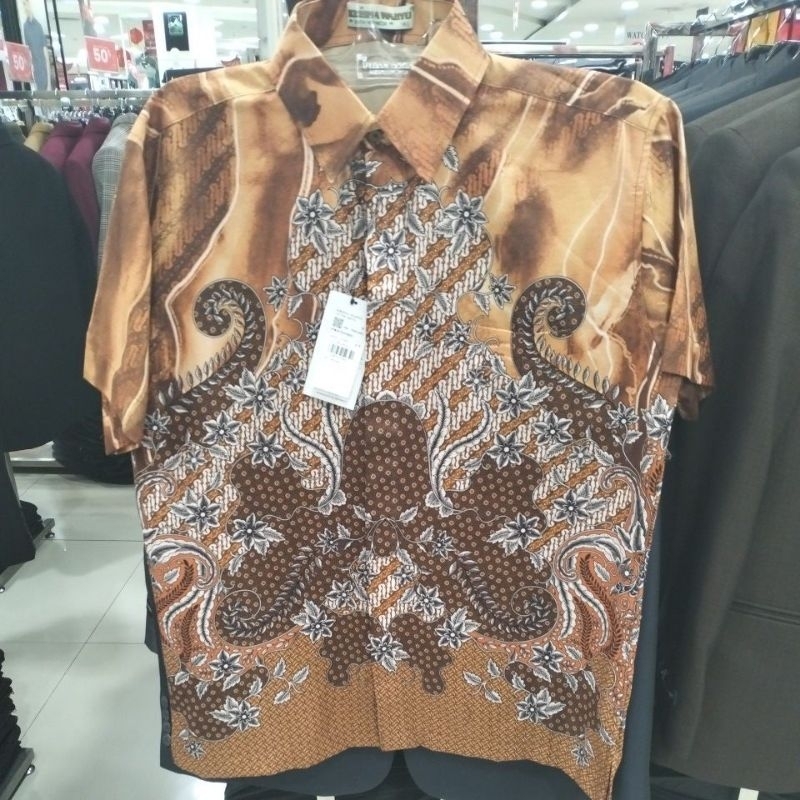 batik moderen Krisna Wahyu,batik pria lengan pendek