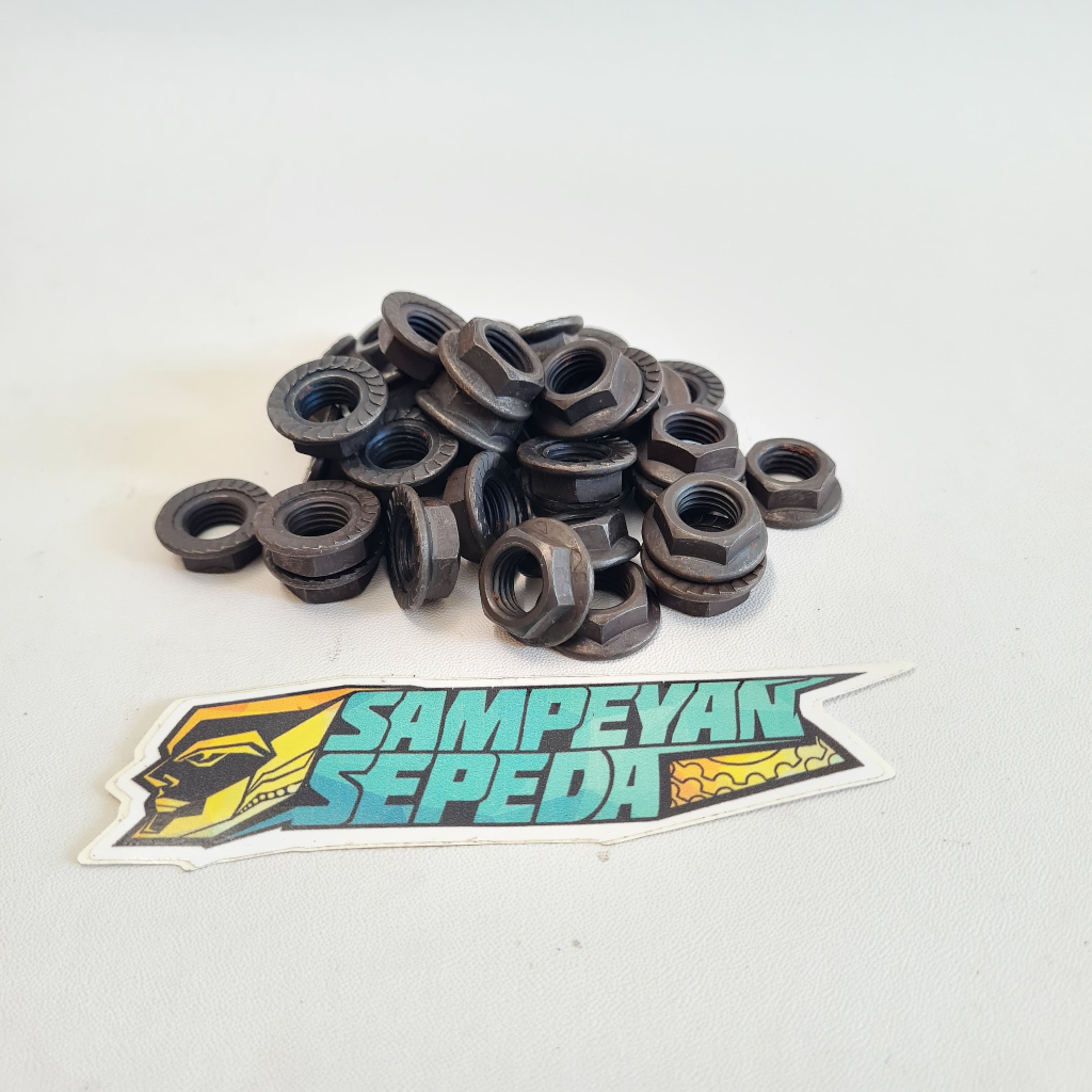 Mur Baut AS Tengah Crank Gir Kotak Sepeda MTB Lipat Mini Balap Kunci 14