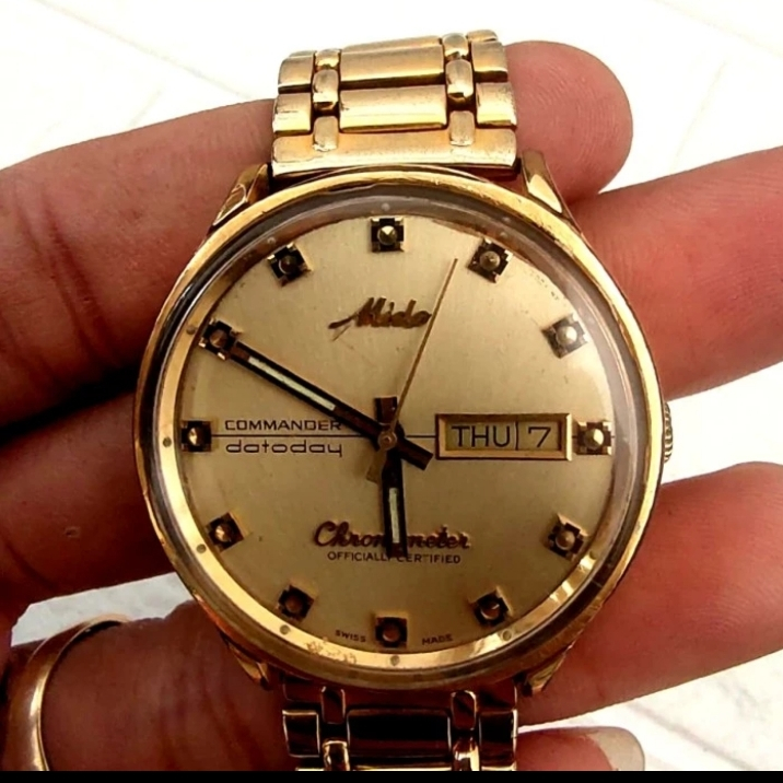 Jam classic mido commander datoday automatic gold plated