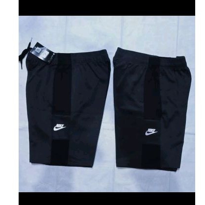 celana pendek NIKE