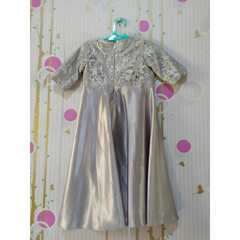 dress gaun anak cewek/perempuan umur 3 tahun abu abu