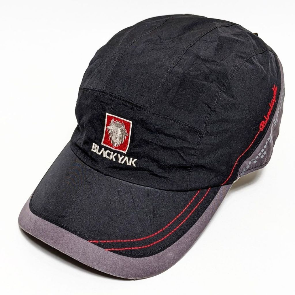 Topi Black yak Goretex outdoor