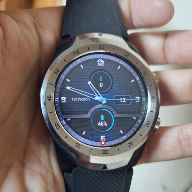 smart watch mobvoi ticwatch pro jam ama casan aja