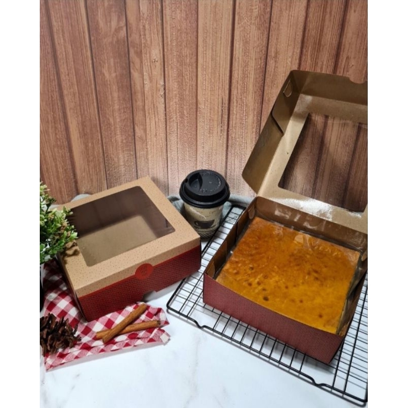 

isi 10 dus caesar lux brown dus kue(SUDAH LAMINASI)/ kue tart uk 18x18 20x20 22x22