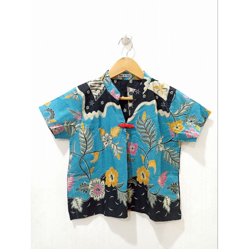Blouse Batik Cheongsam ' Bee n Bee'