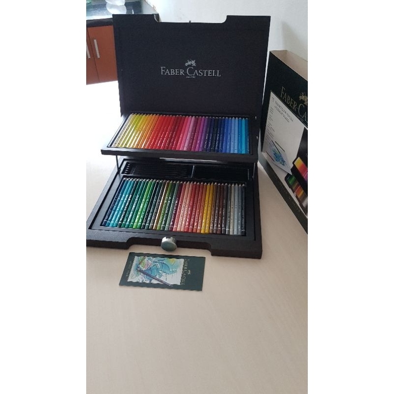 

Faber-Castell Albrecht Durer Wooden Case 72