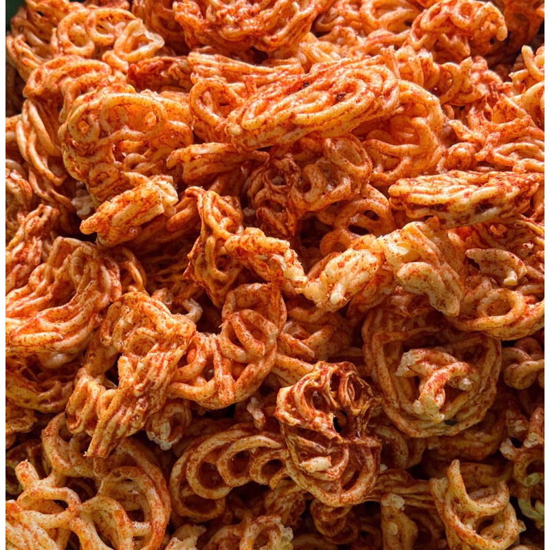 

KERUPUK SEBLAK KERITING 1/4 KG