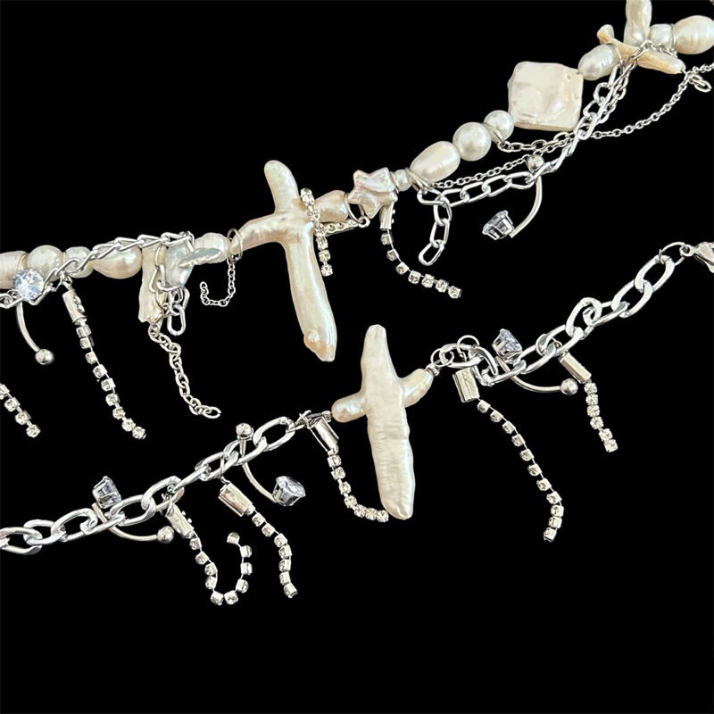 coolgirlriot | Pearl Everything Necklace / freshwater pearl necklace / silver chain necklace / baroq