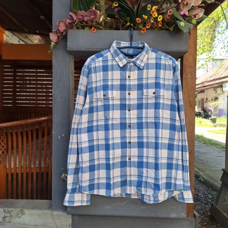 kemeja flanel hazzys second blue