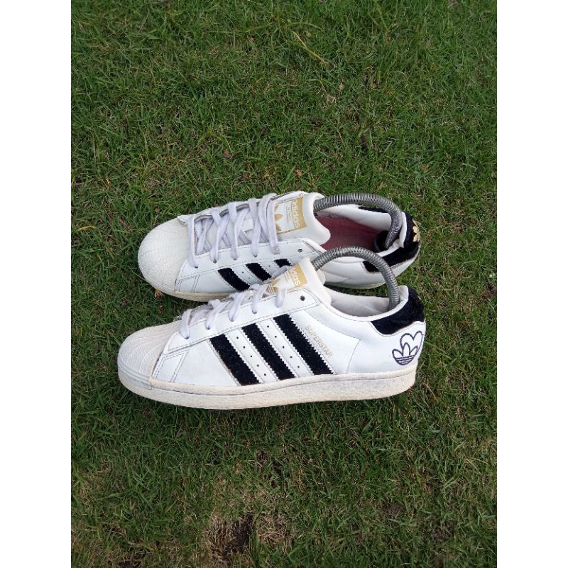 Adidas Superstar size 38