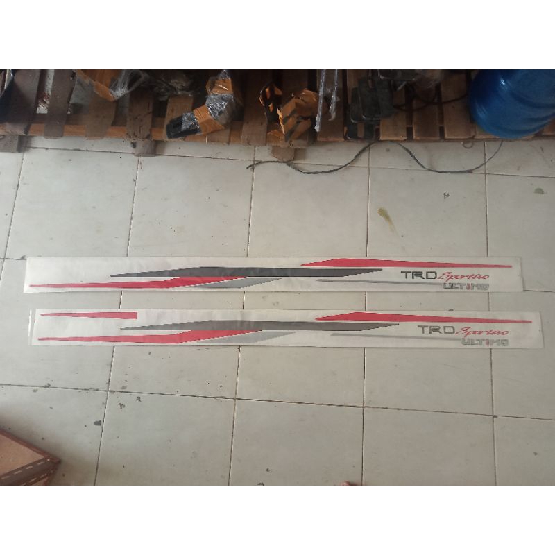 list body/stiker body rush 2015-2017 ultimo