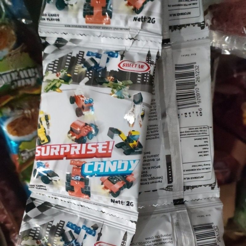 Sweet Me Surprise hard  candy Toy Lego 1 renteng isi 10