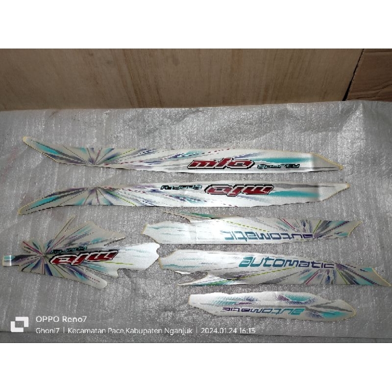 Striping stiker bok cover body full set assy kanan kiri Mio sporty automatic smile karbu karburator 