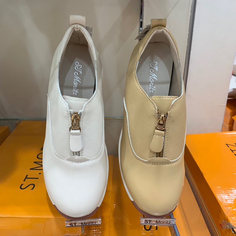 SEPATU WEDGES ST MORITZ