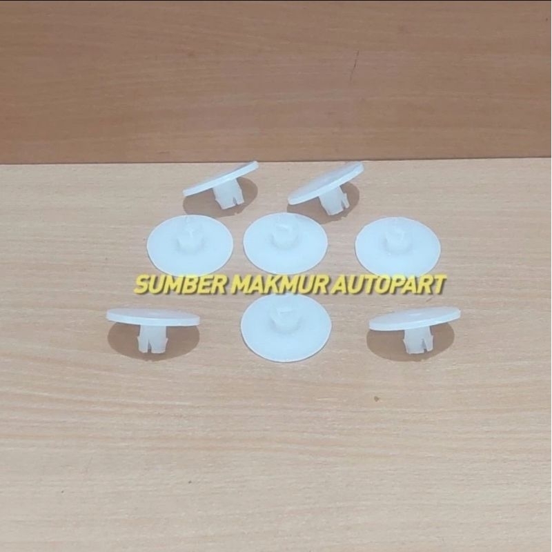 TATAKAN PER DAUN BULAT MOBIL UNIVERSAL