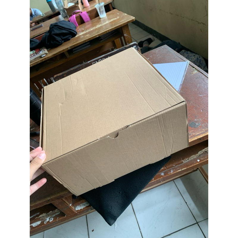 

BOX!!