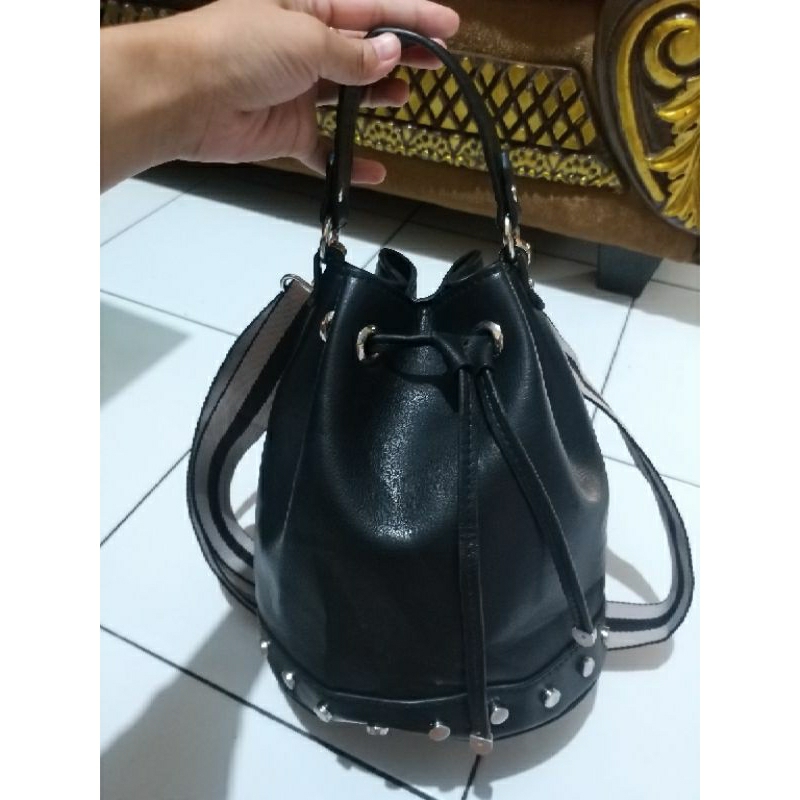 tas serut kulit cewe tas slempang cewe hitam