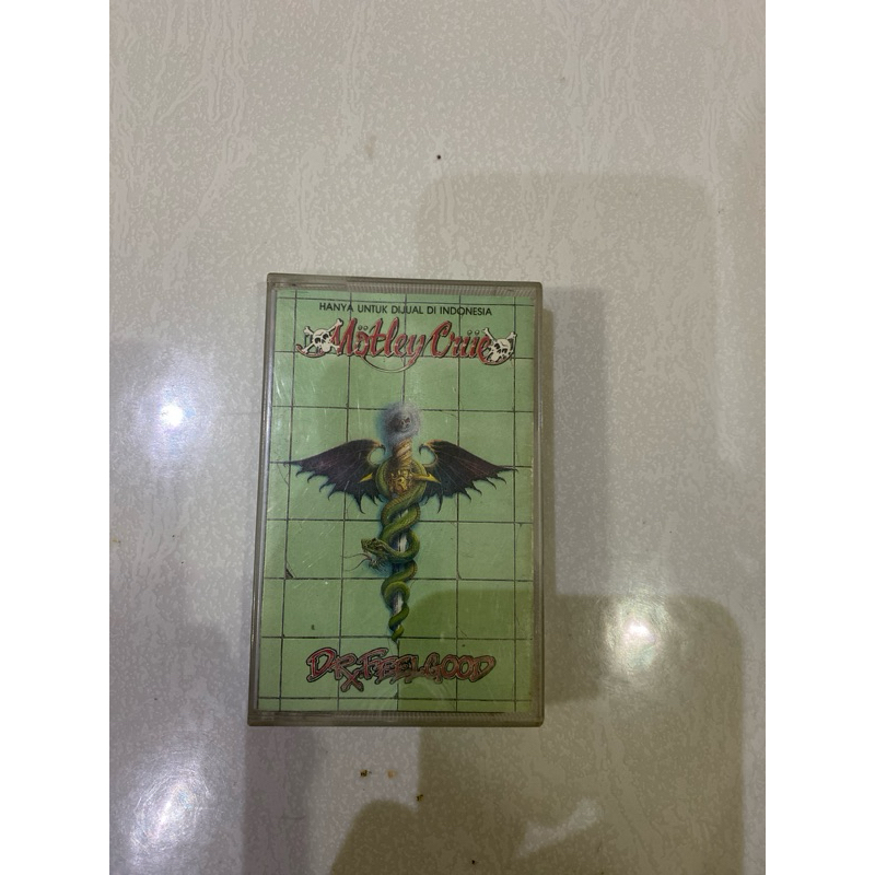 kaset band Motley crue album Dr Feelgood