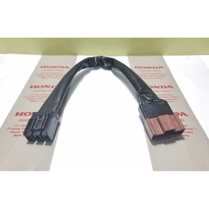 SOKET KABEL KIPROK ECU ECM ACG HONDA VARIO 125 VARIO 150 PCX  GENIO ADV ORIGINAL PIN 3