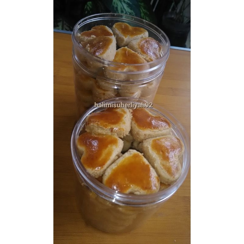 

KUKER KACANG 400GRAM II HAMPERS II KUE LEBARAN