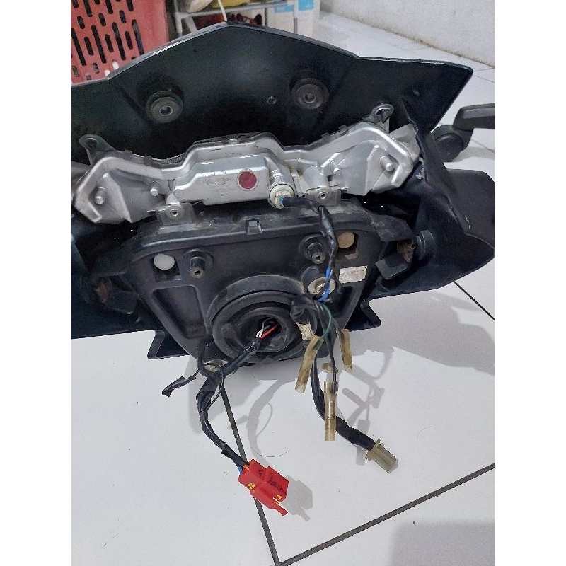 headlamp mt 25 old warna hitam