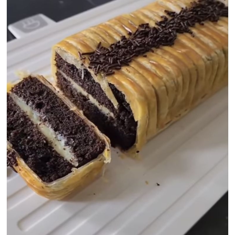 

Brownie fudgy cheese pastry