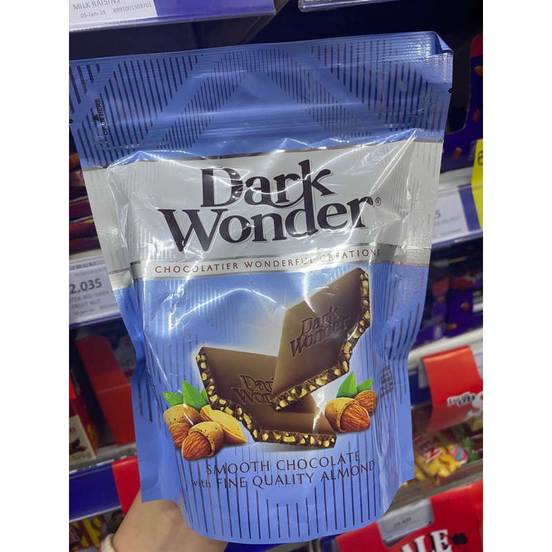 

Dark Wonder Fine Chocolate Almond 140 gr Premium Dark Chocolate