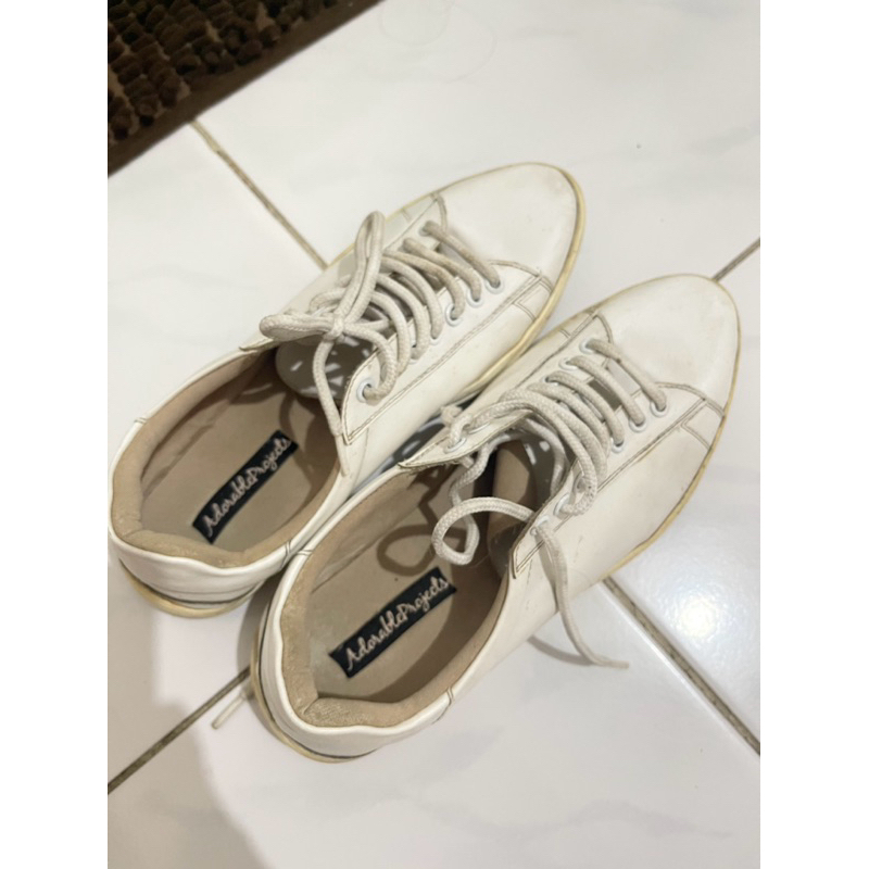 AdorableProject Sneakers white