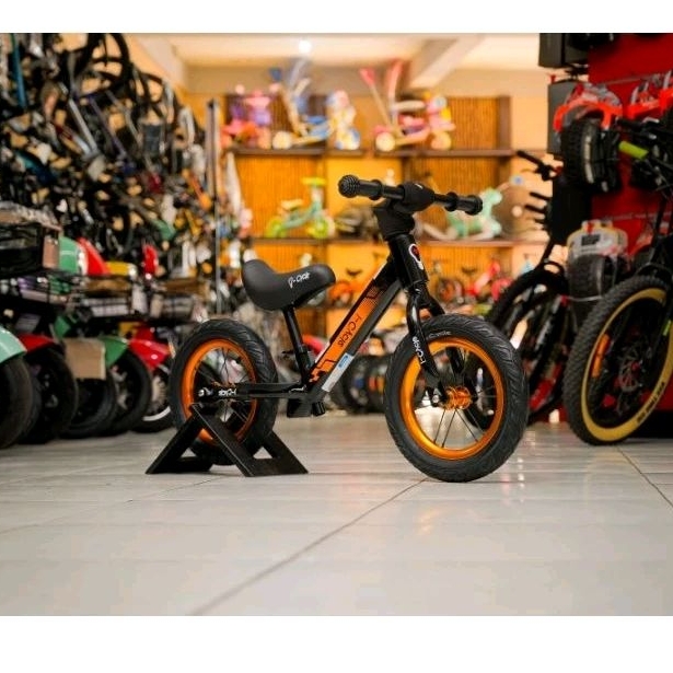 PUSHBIKE I-CYCLE ROCKET SPECIAL EDITION