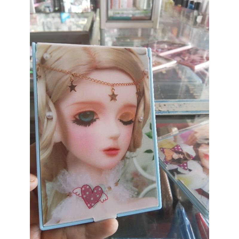 Cermin / Kaca lipat / cermin mini karakter cewe