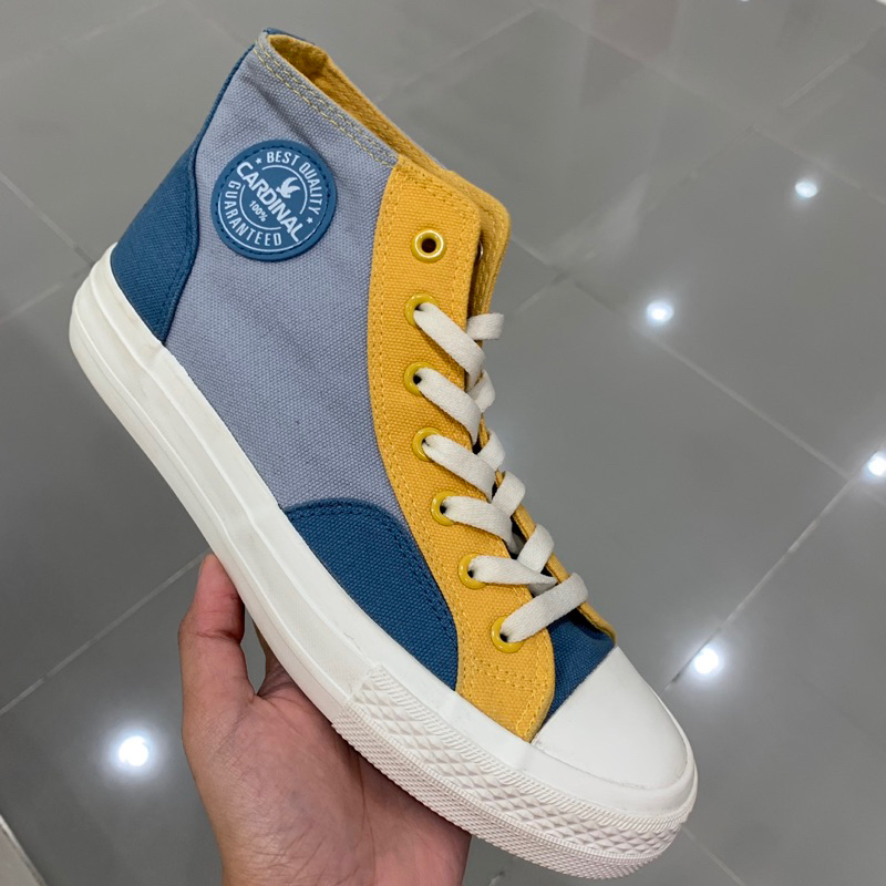 SEPATU HIGH SNEAKERS CARDINAL