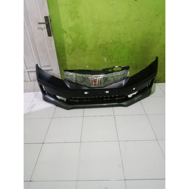 bemper depan Honda jazz RS set grill tahun 2012