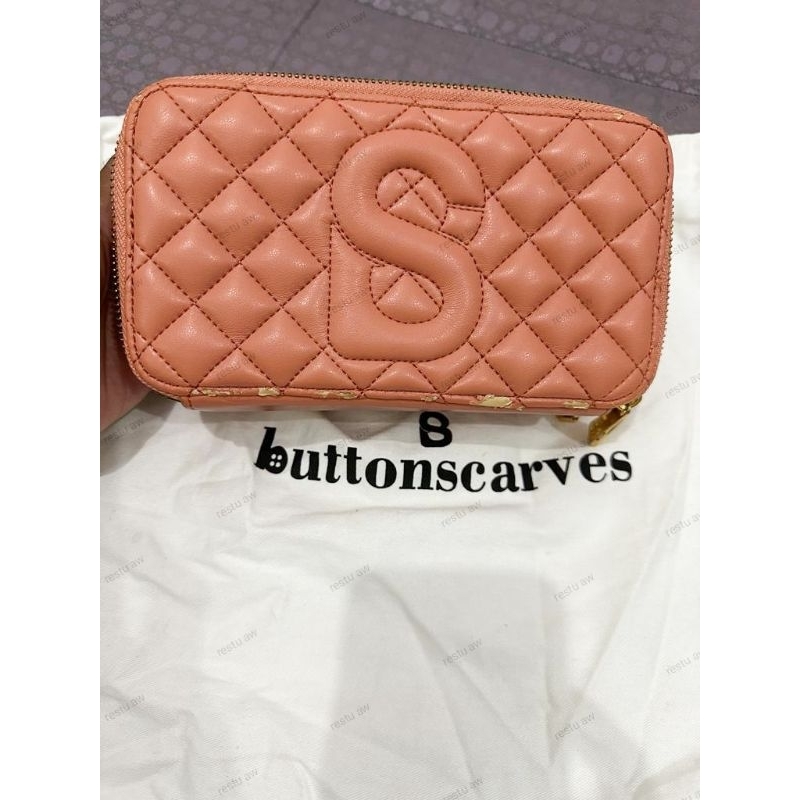 preloved yura bag buttonscarves