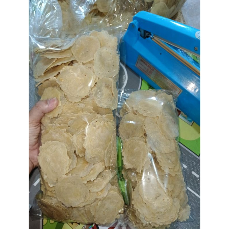 

Emping Melinjo Mentah